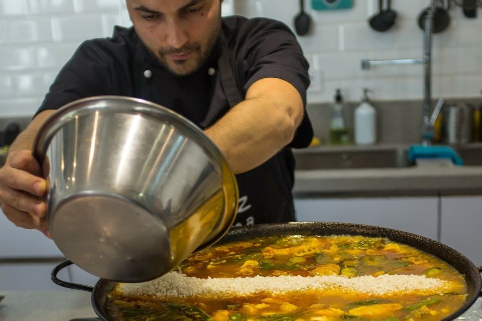 Seville: Spanish Cooking Class With Dinner - Booking Information
