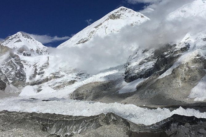 Short Everest Base Camp Trek - 10 Days - Trek to Tengboche Monastery