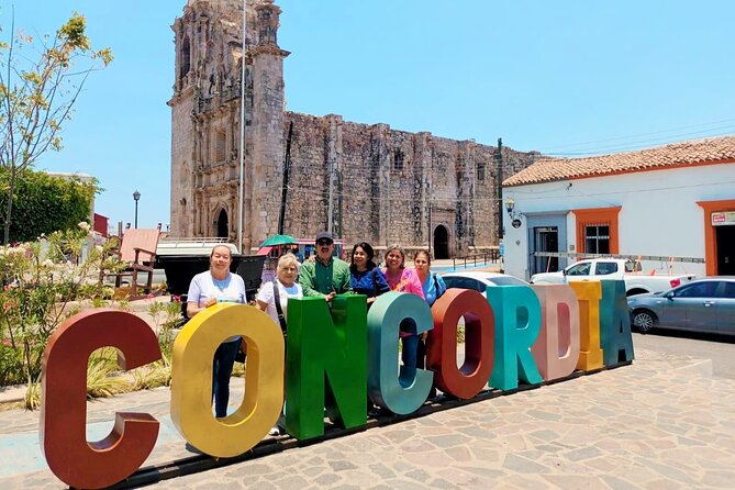 Sierra Madre Villages Half-Day Cultural Tour - Tour Guide Qualities