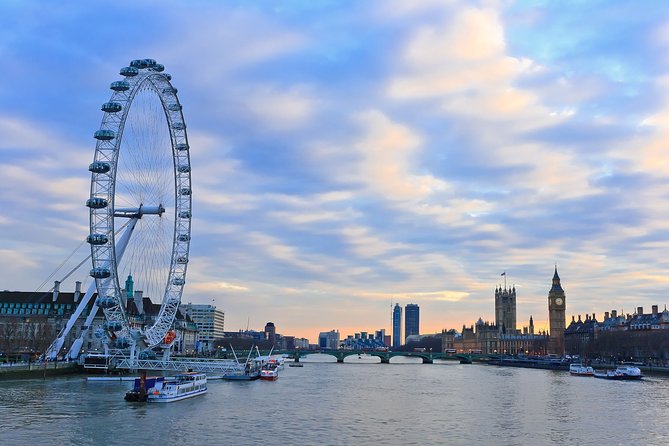 Sights and Sounds of London on Christmas Day With Sung Eucharist - London Landmarks Visit