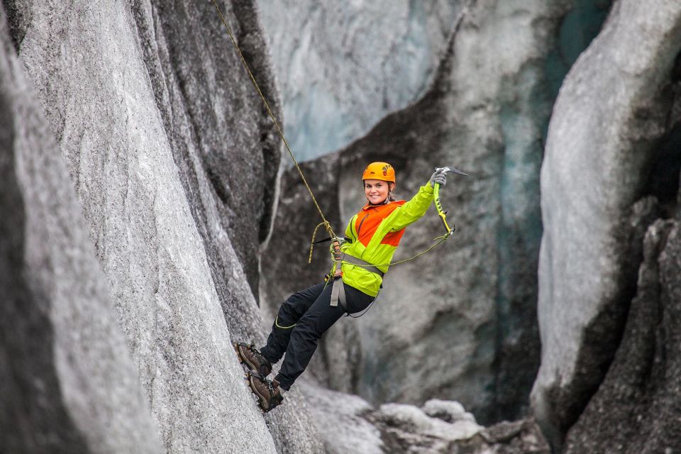 Skaftafell: Glacier Hike and Ice Climbing Guided Experience - Live Tour Guide