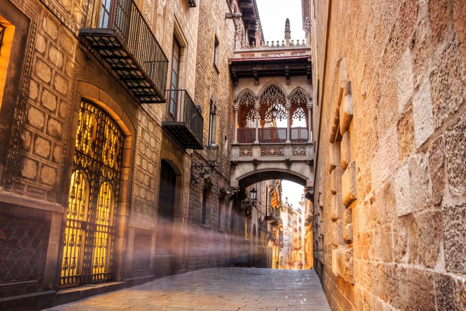 Skip-The-Line Barcelona Cathedral With Private Guide - Key Reminders