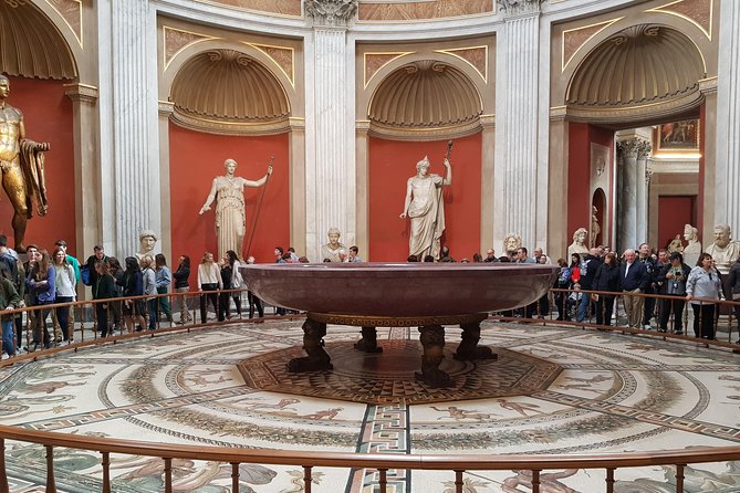 Skip the Line Vatican Guided Tour With Sistine Chapel and St. Peters Basilica - Reviews and Tour Experience