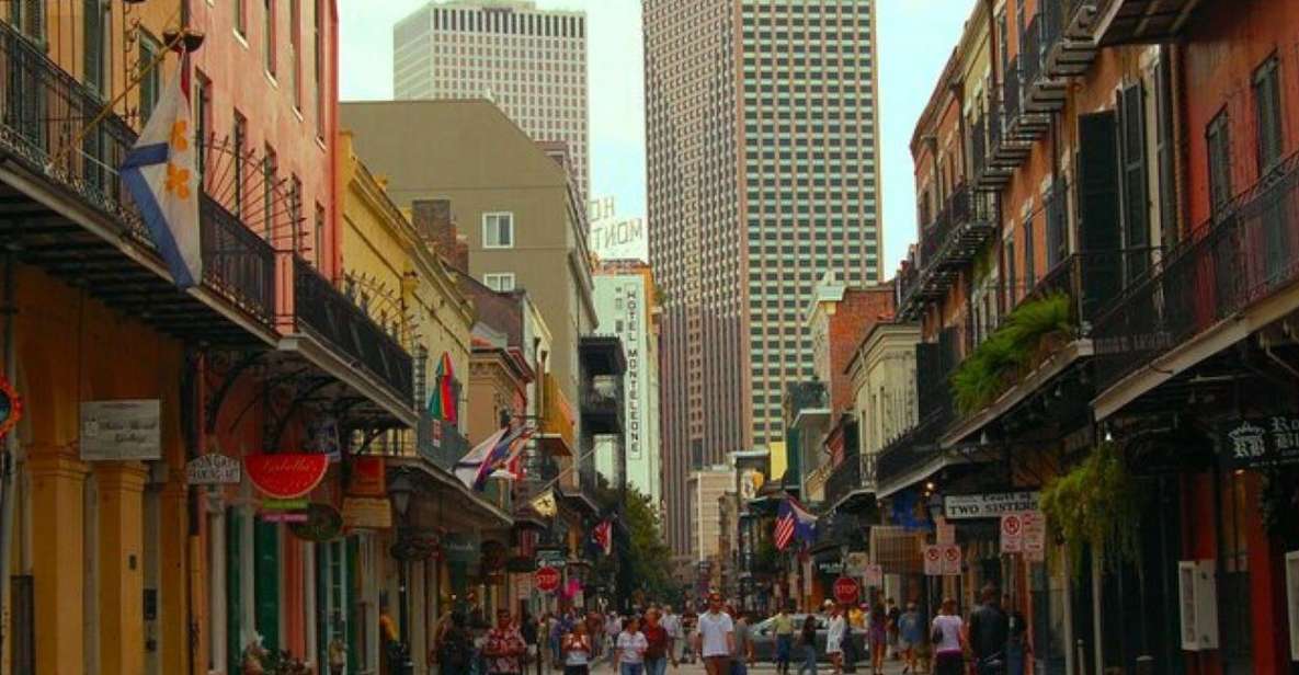 Smartphone-Guided Walking Tour of French Quarter - Experience Features