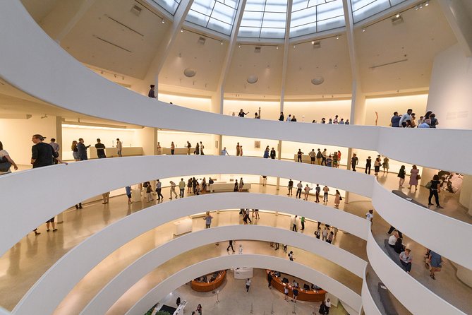 Solomon R. Guggenheim Museum Ticket - Location and Surroundings