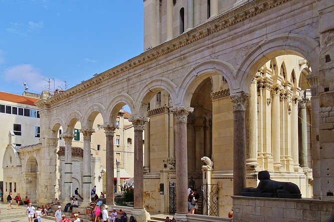 Split Private Walking Tour With a Professional Guide - Cancellation Policy Details