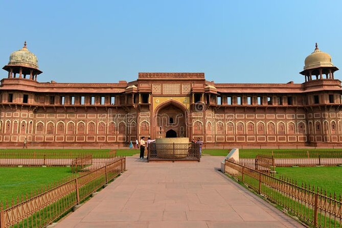 Sunrise Taj Mahal & Agra Fort Tour From Delhi - Pickup and Transportation