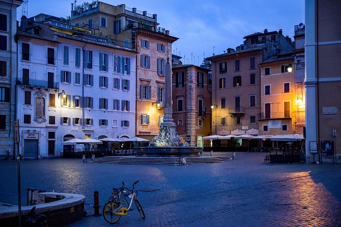 Sunset in Rome Sightseeing and Piazzas With Appetizer - Meeting Point Information