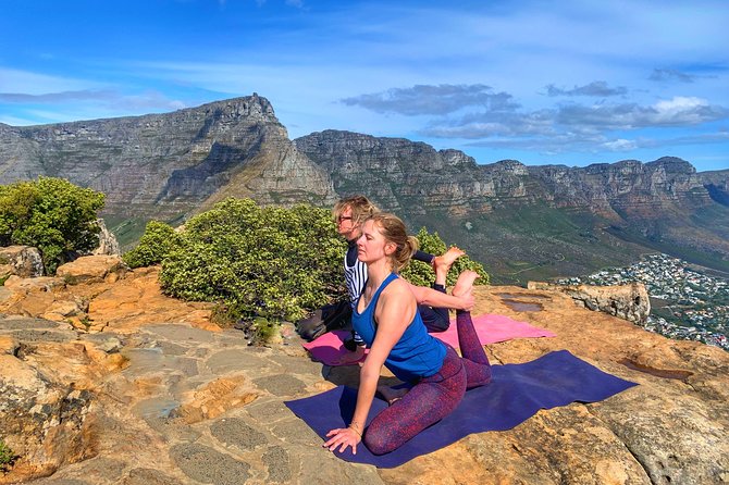 Table Mountain Walking Tour With Picnic, Yoga & Hike, Yoga Expert and More - Hike Experience on Table Mountain