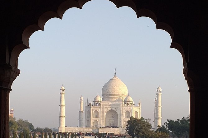 Taj Mahal and Agra Fort Day Tour From Mumbai by Air  - New Delhi - Tour Overview