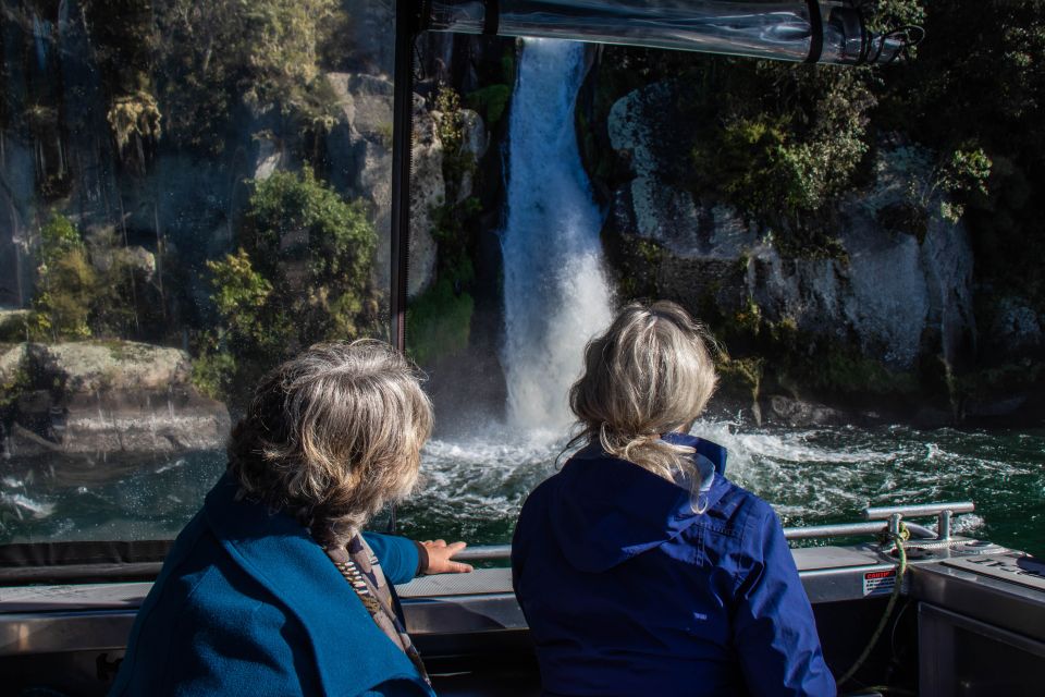 Taupo: Lake Taupo Western Bays Catamaran Tour With Bush Walk - Detailed Tour Description