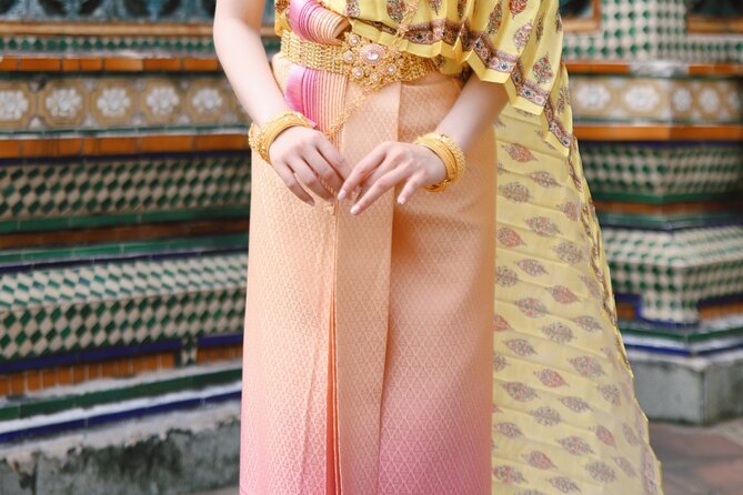 Thai Traditional Costume Rental - Rental Process and Pricing