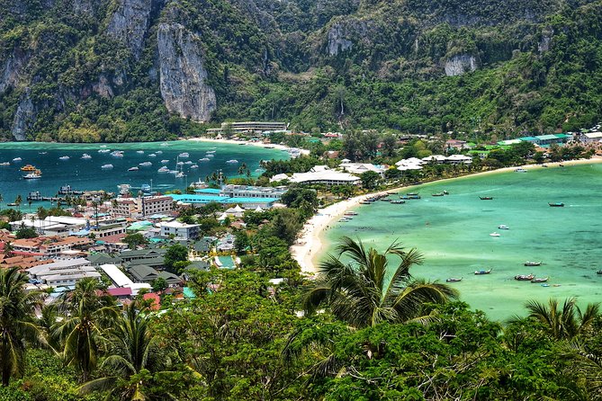 The Inviting Beauty of Phi Phi Islands - Local Cuisine Experience and Guided Lunch