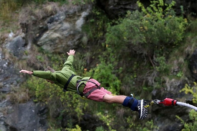 The Last Resort Bungee Jump 1 Day - Common questions
