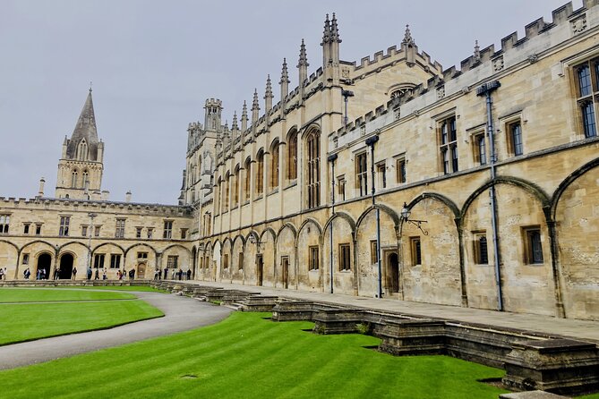 The Wonders of Christ Church Oxford: Private Tour - Operating Hours