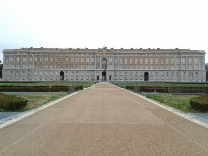 Time Travel : Royal Palace of Caserta and Gladiators - Experience