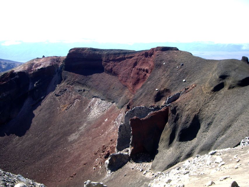 Tongariro Alpine Crossing: Hike Trail Roundtrip Shuttle - Hike Highlights