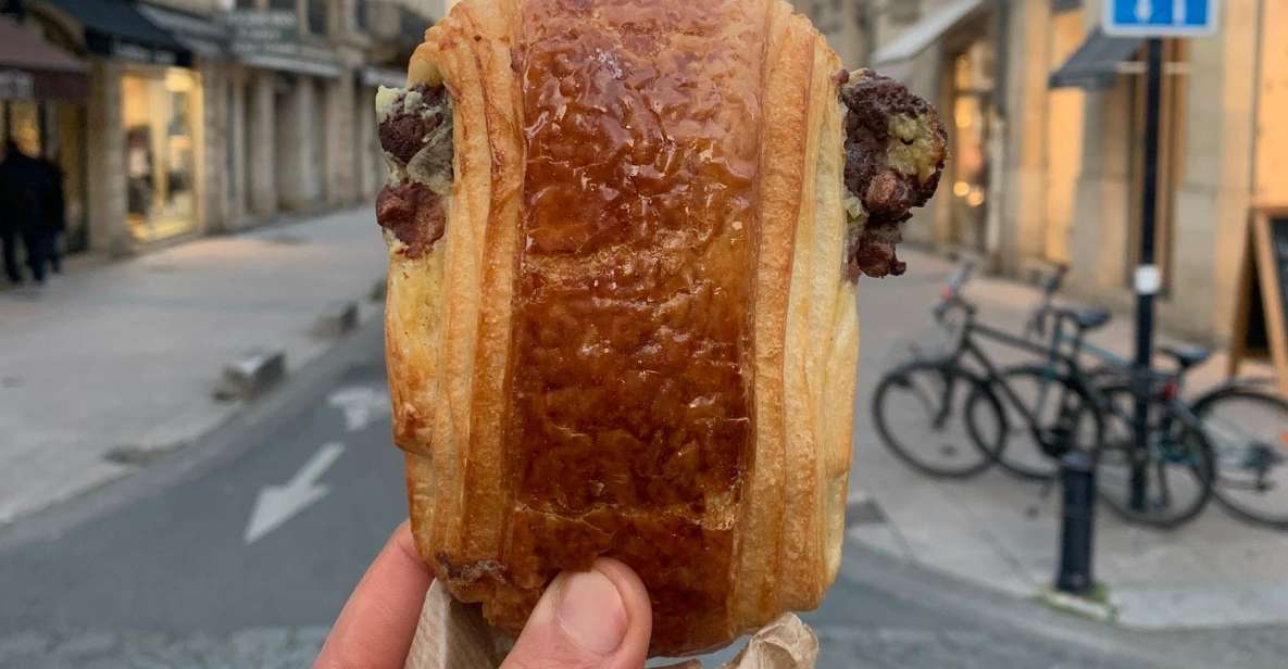 Toulouse: Bakeries, Chocolate & Patisseries Food Tour - Language & Group Size