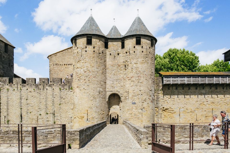 Toulouse: Carcassonne Day Trip by Coach With Comtal Castel - Customer Reviews