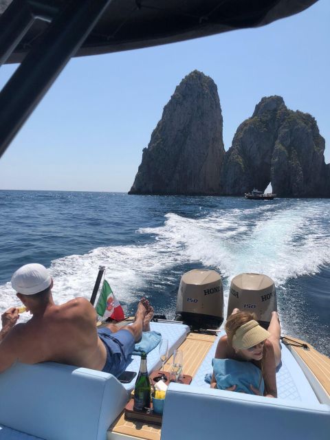 Tour Capri: Discover the Island of VIPs by Boat - Full Itinerary