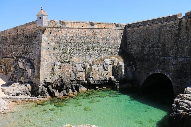 Tour of the West and Berlengas Island - Transportation Details