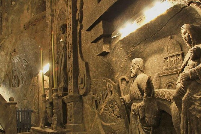 Tour to Wieliczka Salt Mine & Krakow From Warsaw - Meeting Point Details