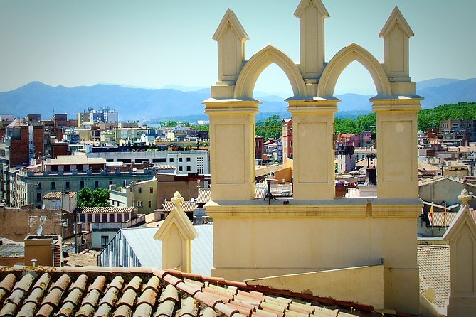 Touristic Highlights of Girona on a Private Half Day Tour With a Local - Historical Insights Unveiled