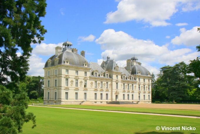 Tours/Amboise: Private Day Trip Chambord, Blois & Cheverny - Châteaux Highlights