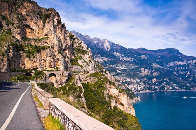 Transfer Between Rome and Positano With a 2-Hour Stop in Pompeii - Tour Details and Inclusions