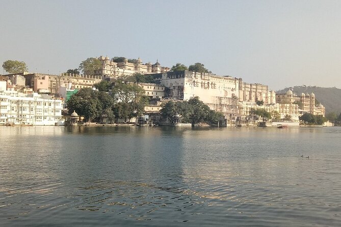 Udaipur City Private Luxury Tour With Guide - Booking Process