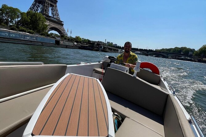 Unforgettable Private Boat Ride on the Seine - Flexible Cancellation Policy
