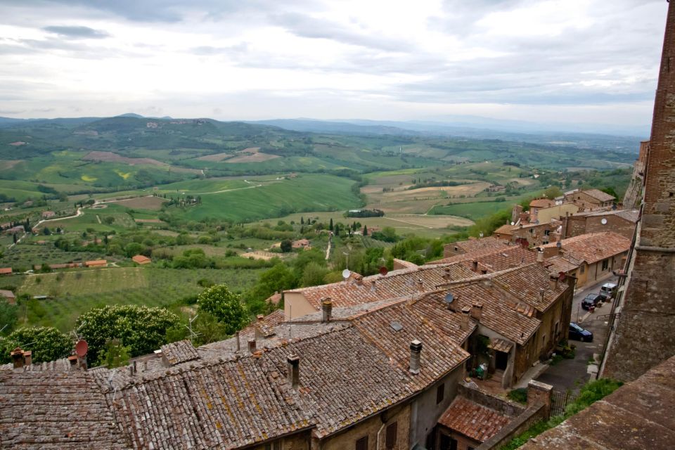 Valdorcia: Montalcino and Montepulciano Scenery in the World - Itinerary and Stops