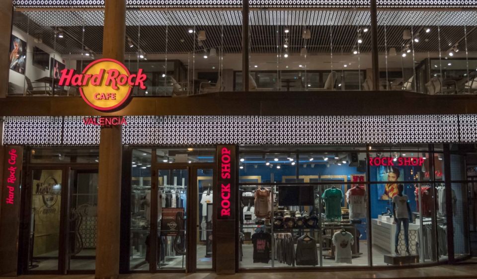 Valencia: Hard Rock Cafe Entrance With Lunch or Dinner - Menu Inclusions