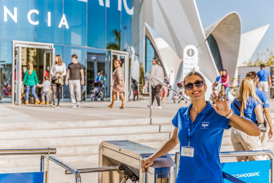 Valencia: Oceanogràfic Entry Ticket - Inclusions