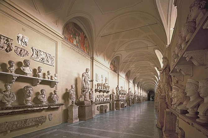 Vatican Privilege Private Tour: Breakfast in the Vatican Museums - Skip Regular Lines