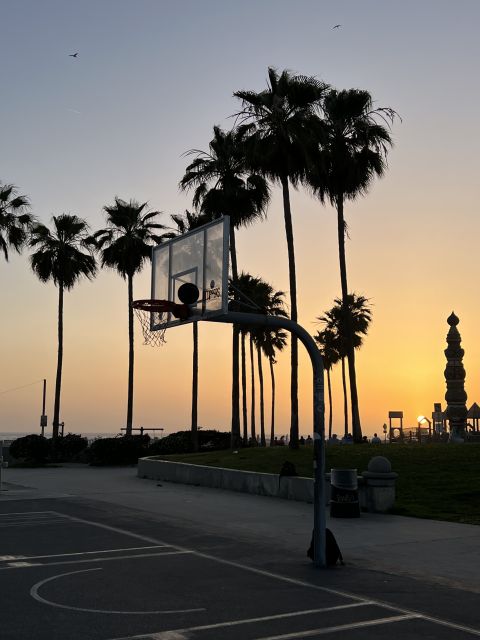 Venice Beach : French Guided Walking Tour - Inclusions