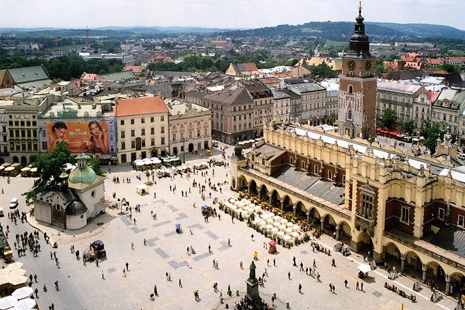 Warsaw to Auschwitz and Krakow Old Town Full-Day Trip by Car - Cancellation Policy