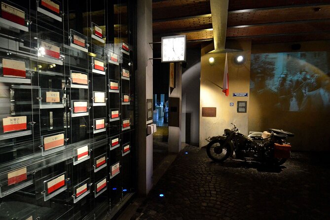 Warsaw Uprising Museum Polish Vodka Museum: SMALL GROUP /inc. Pick-up/ - Common questions