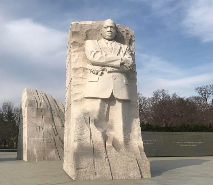 Washington D.C: Tidal Basin Highlights Explorer - Memorials - Full Description