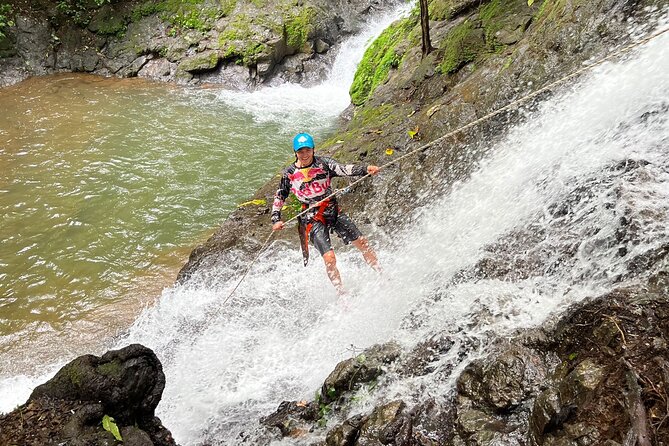 Waterfall Rappelling Nosara - Experience Details