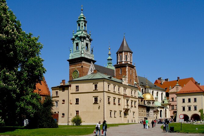 Wawel Cathedral, Old Town, St. Marys Church & Underground Museum - Key Points