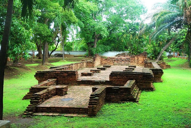 Wiang Kum Kam Temple Village Cycling Tour From Chiang Mai - Tour Experience Details