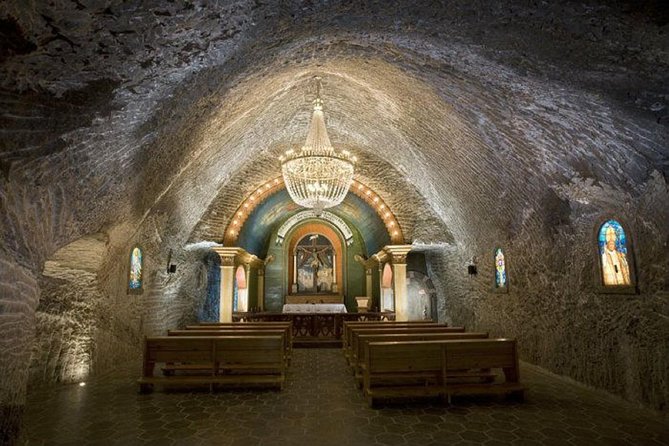 Wieliczka Salt Mine Guided Tour With Hotel Transfers - Comprehensive Traveler Feedback