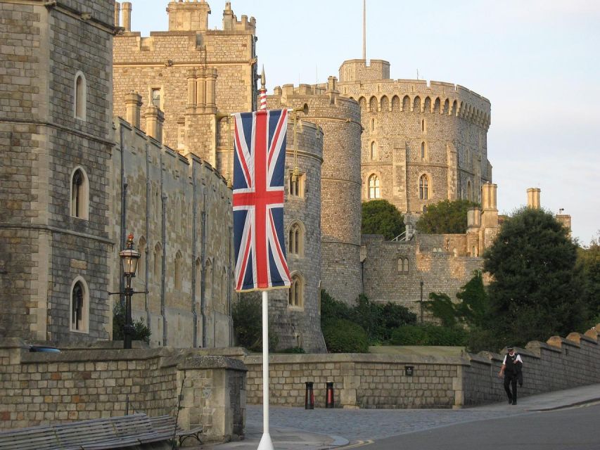 Windsor Castle & Hampton Court Tour - Inclusions