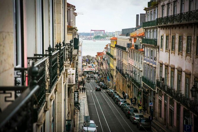 Wine Tasting, Sunset and Sea Food - Tagus River Views