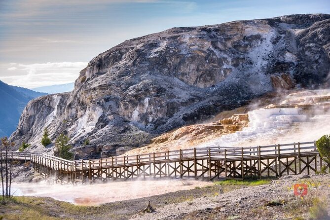 Yellowstone and Grand Teton Audio Driving Tour - National Park Entrance Gates