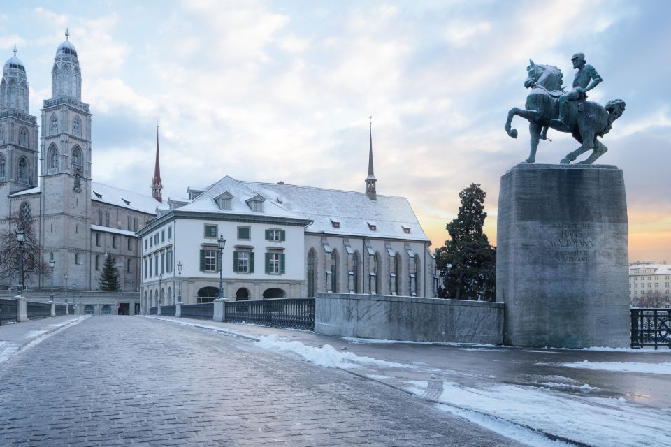 Zurich: First Discovery Walk and Reading Walking Tour - Full Tour Description