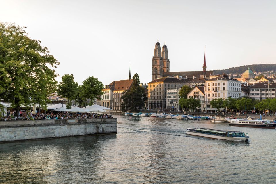 Zurich: Highlights Walking Tour With a Local Guide - Review Summary