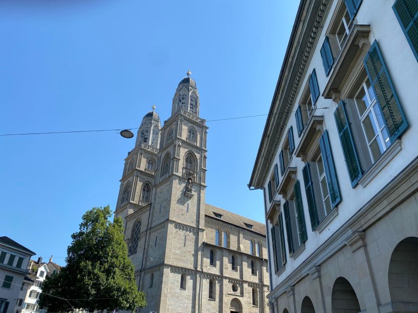 Zurich in the Mirror of the Past: Self-Guided Audio Tour - Audio Guide