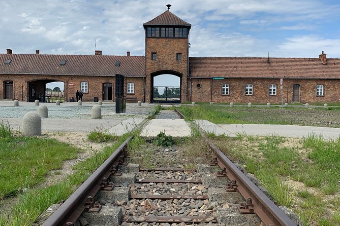 1 Day Trip Auschwitz-Birkenau Memorial and Museum Guided Tour From Krakow - Last Words